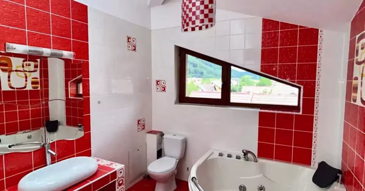 Casă individuală 500 mp cu 7 camere în zona Bunloc, Săcele