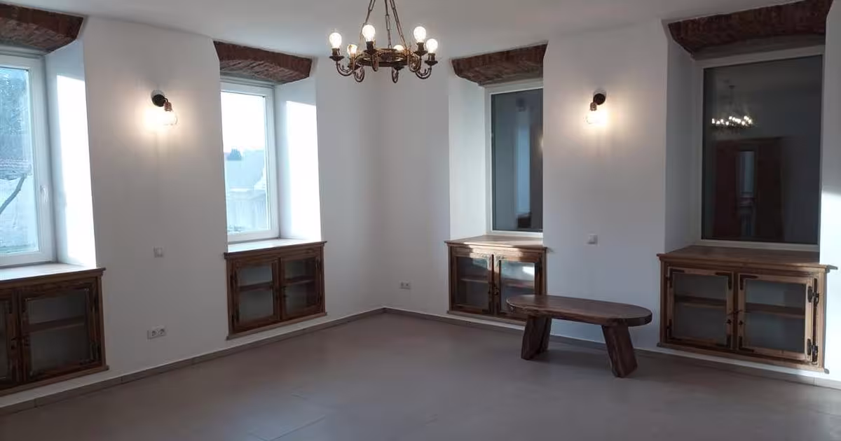 Casă individuală cu 3 camere în zona Cernatu, Săcele