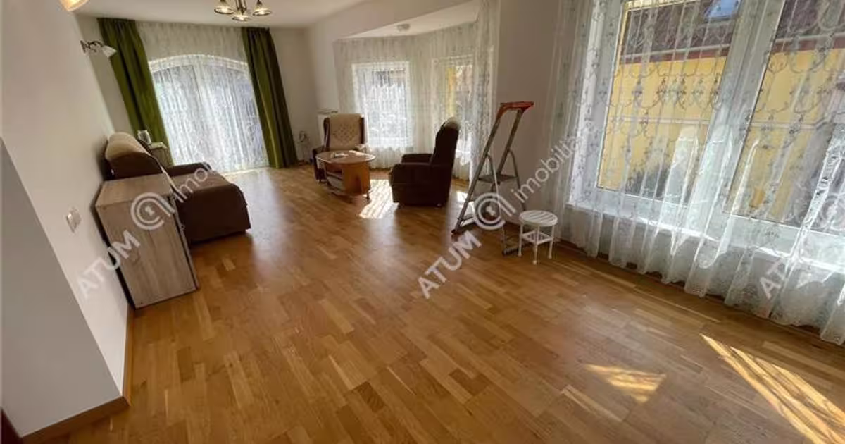 Casă individuală 360 mp cu 8 camere în zona Tilișca, Sibiu