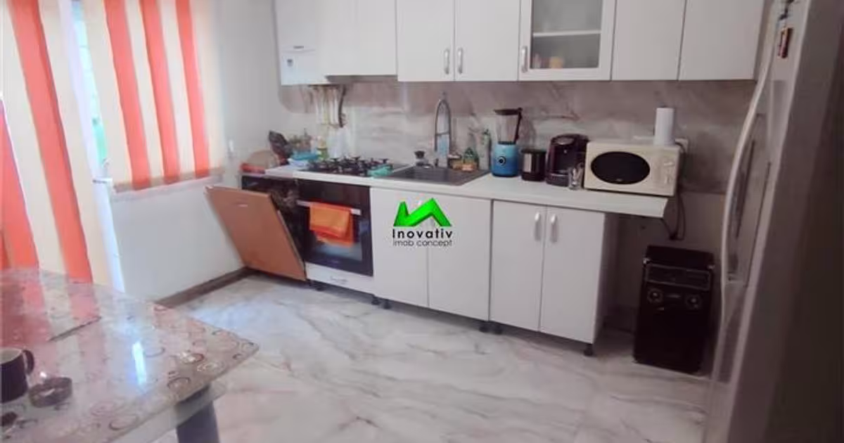 Casă individuală cu 4 camere în Șura Mare