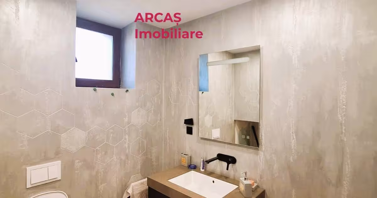 Casă individuală cu 6 camere în Șura Mare