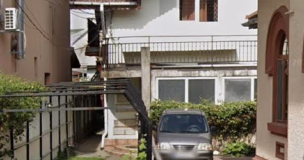 Casă individuală 350 mp cu 8 camere în zona Central, Târgoviște