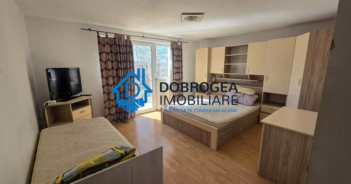 Casă individuală 80 mp cu 3 camere în zona Central, Tulcea