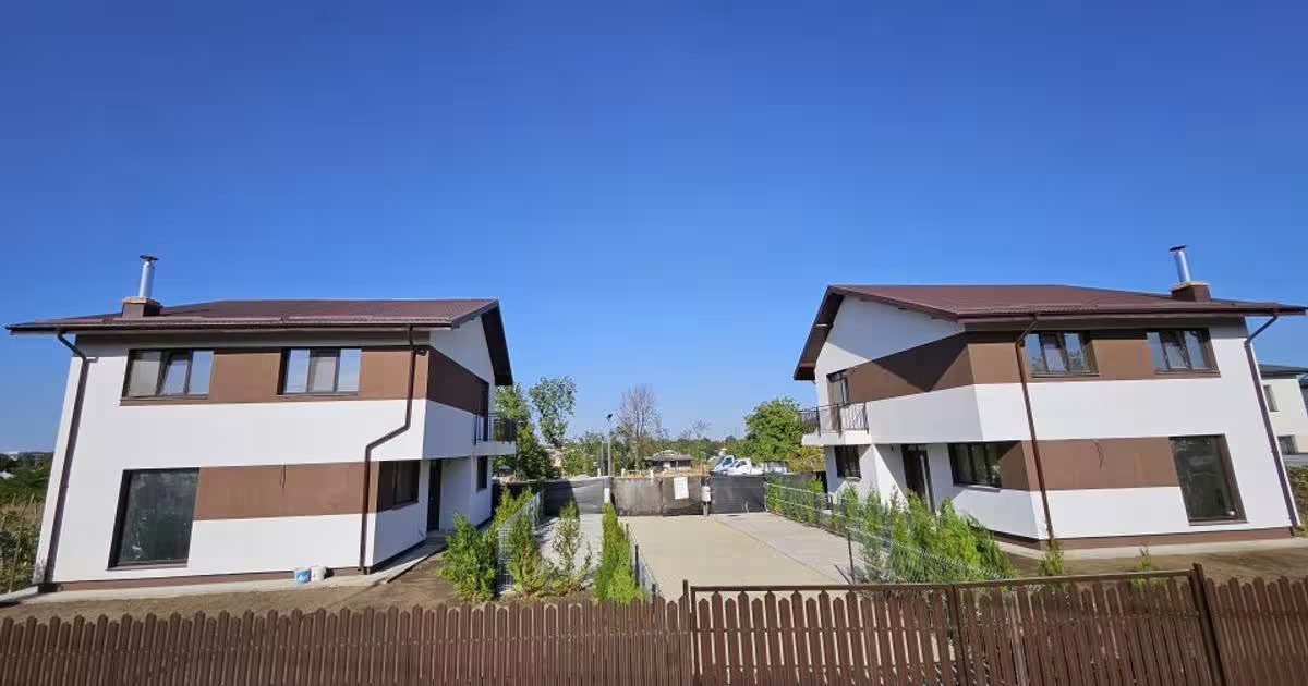 Casă individuală 167 mp cu 9 camere în Afumați