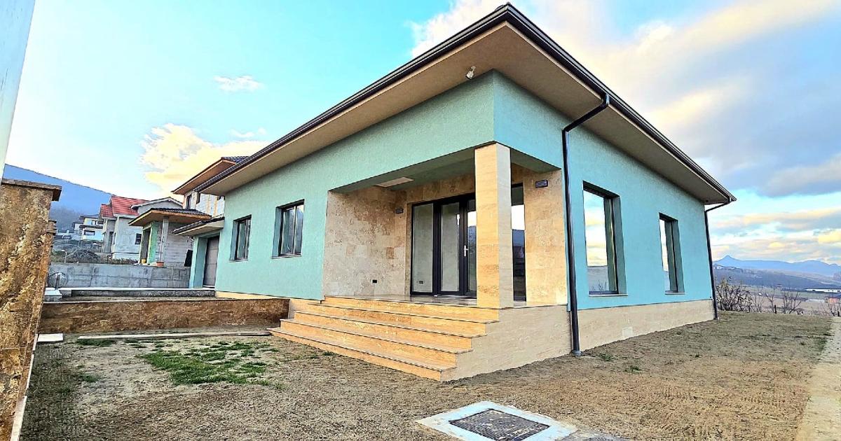 Casă individuală 168 mp cu 4 camere în zona Micești, Alba Iulia