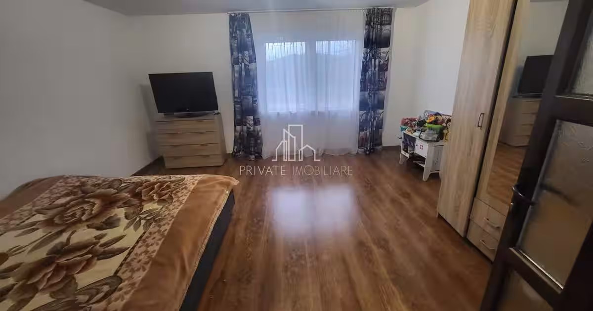Casă individuală 180 mp cu 5 camere în Albești