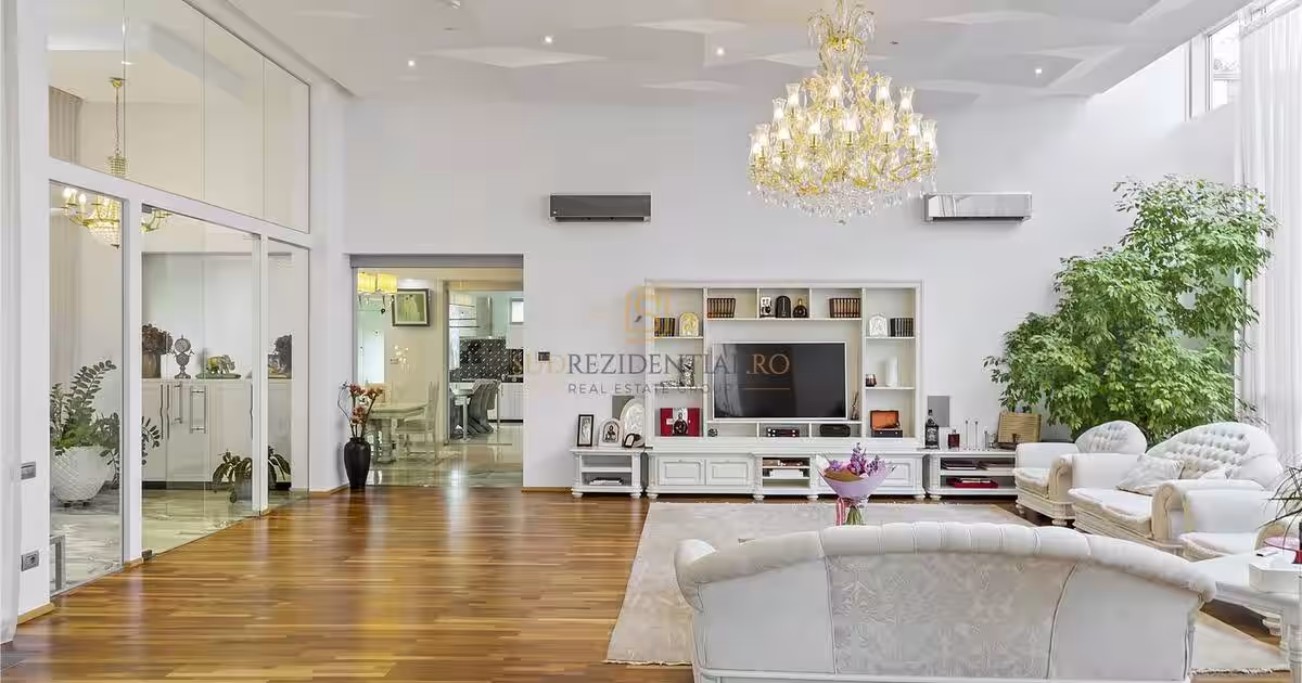 Vila exclusivista cu piscina, sauna si crama, 479.27 mp, langa padure
