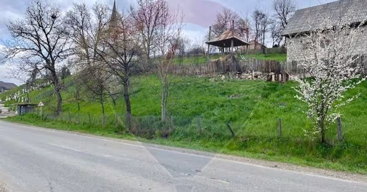 Casă individuală 59 mp cu 2 camere în Bârsana