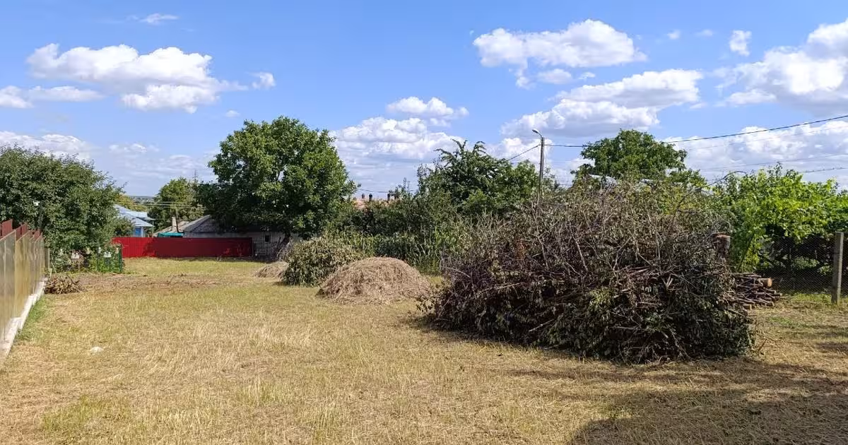 Casă individuală 180 mp cu 5 camere în zona Central, Botoșani