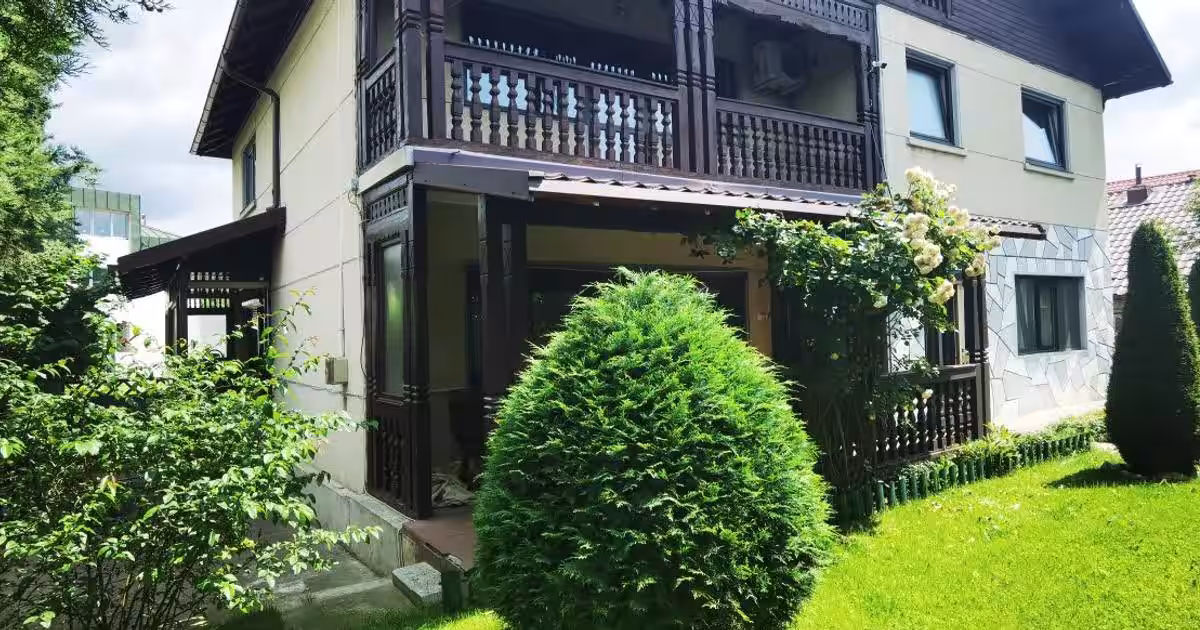 Casa superba in Breaza , zona centrala , casa solida bine construita
