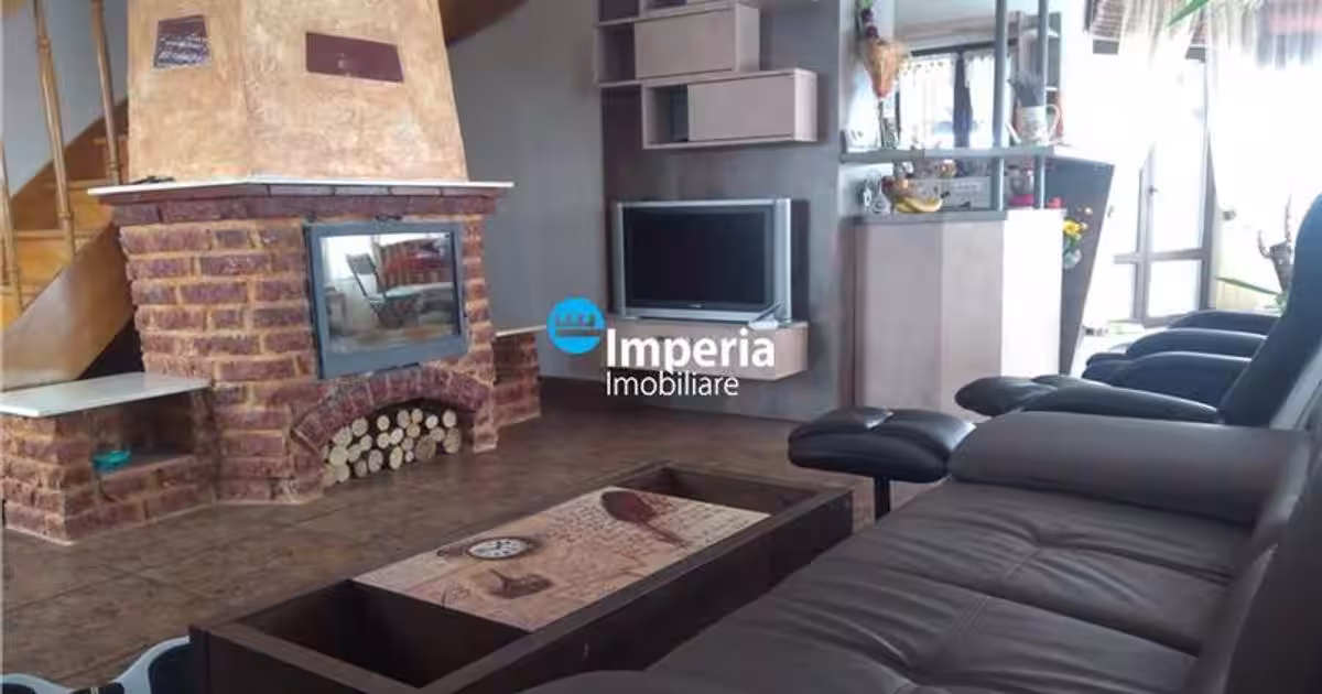 Casă individuală 184 mp cu 5 camere în Breazu