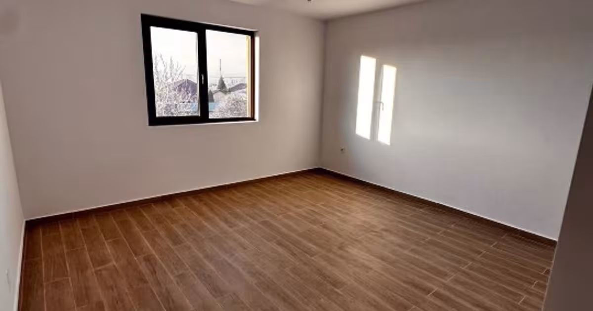 Casă individuală 198 mp cu 5 camere în Chiscani