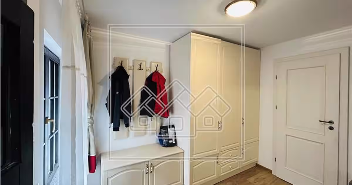 Casă individuală cu 5 camere în Cisnădioara