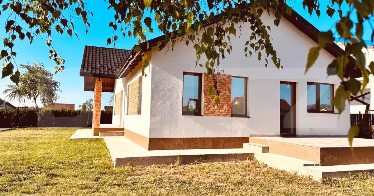 Casă individuală 84 mp cu 3 camere în Ciurea