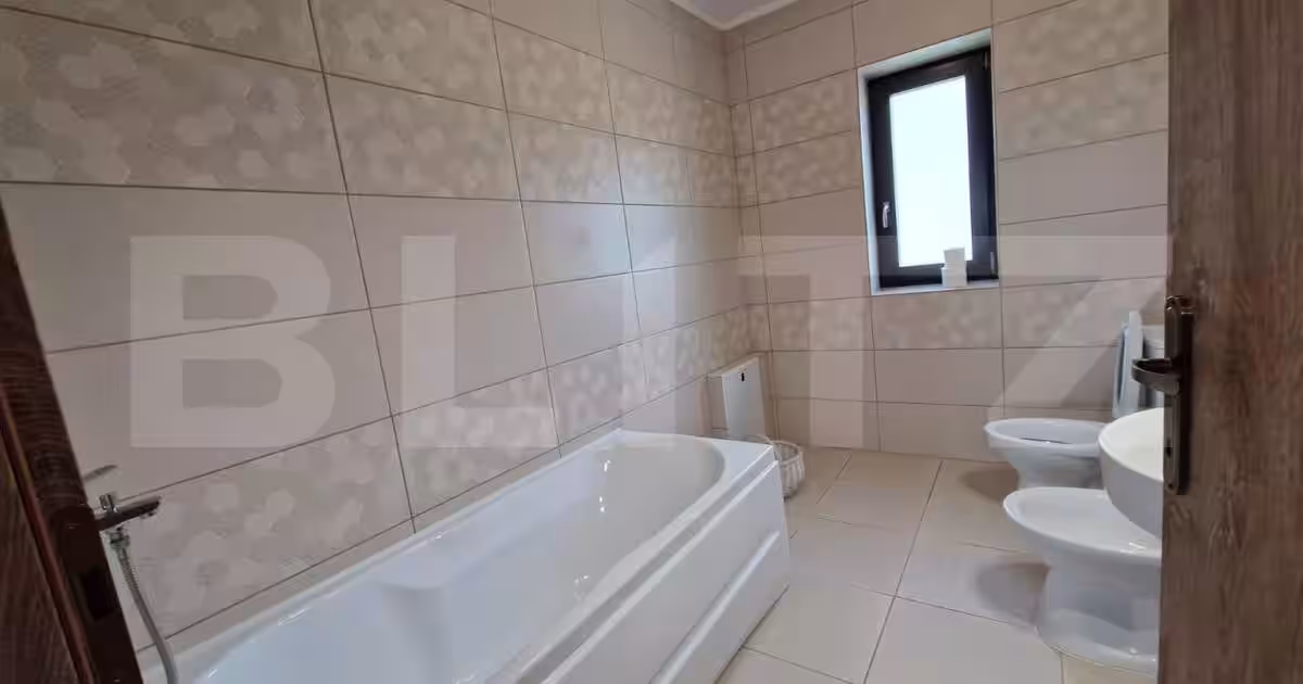 Casă individuală 115 mp cu 4 camere în Cornești