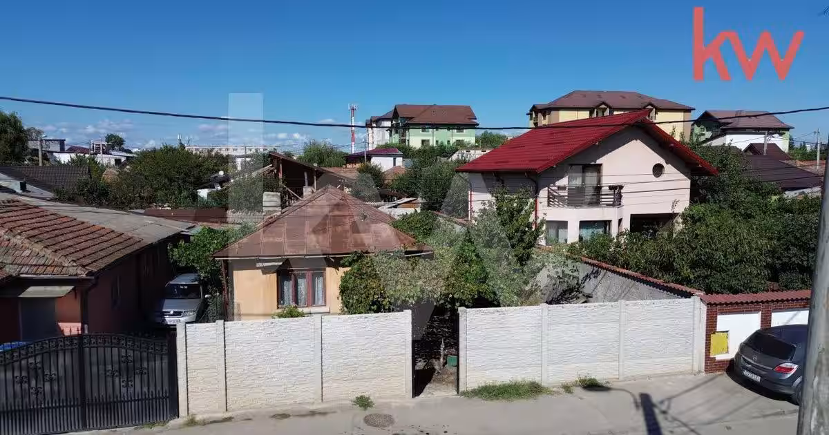 Casă de vânzare la stradă principală – 185 mp teren