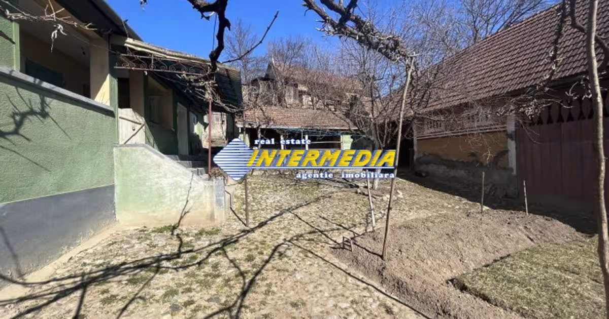 Casă individuală cu 3 camere în Cricău