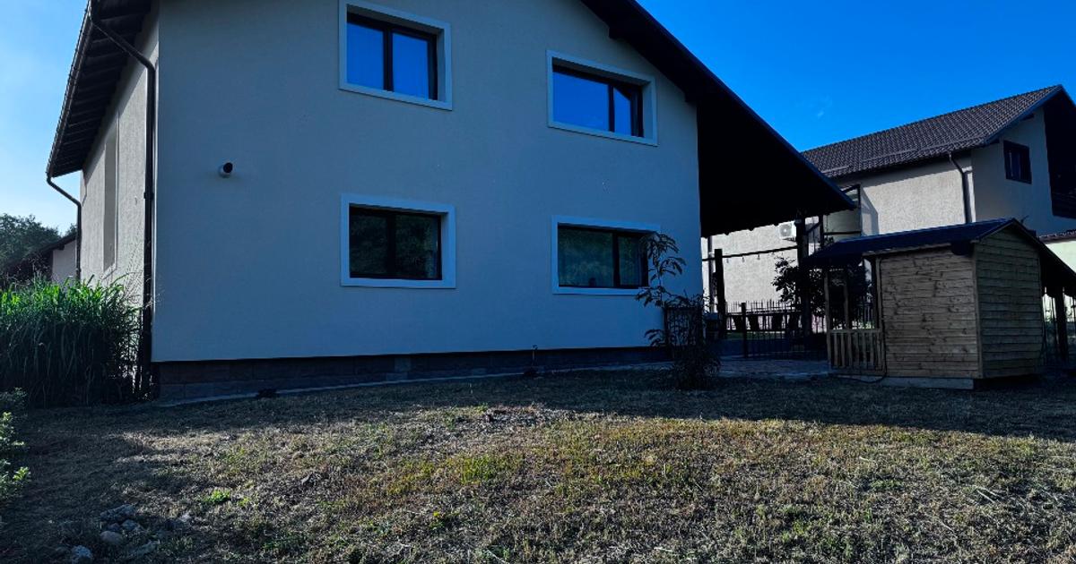 Casă individuală 180 mp cu 5 camere în Doicești