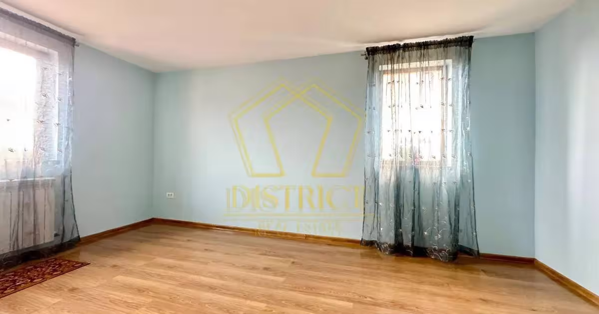 Casă individuală cu 3 camere în Dumbrăvița