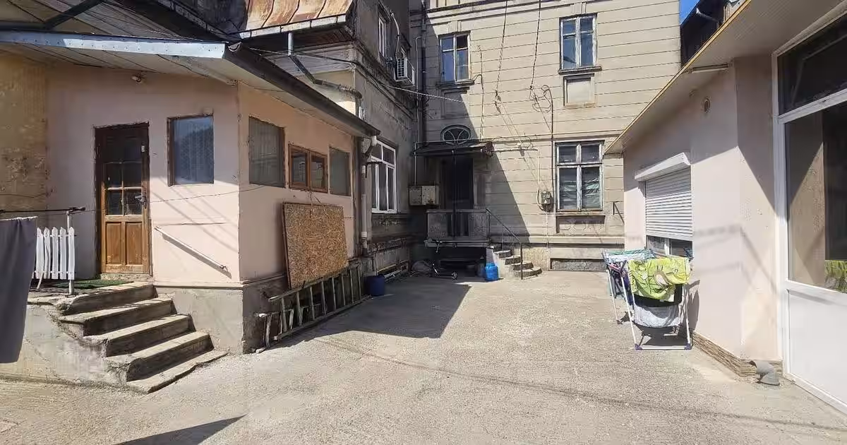 Casa de vanzare – Zona Centru, Strada Garii – 65.000€