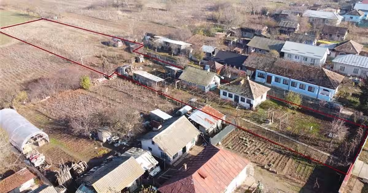 Teren de 2066 mp cu casa in Ghindeni-0% COMISION CUMPARATOR
