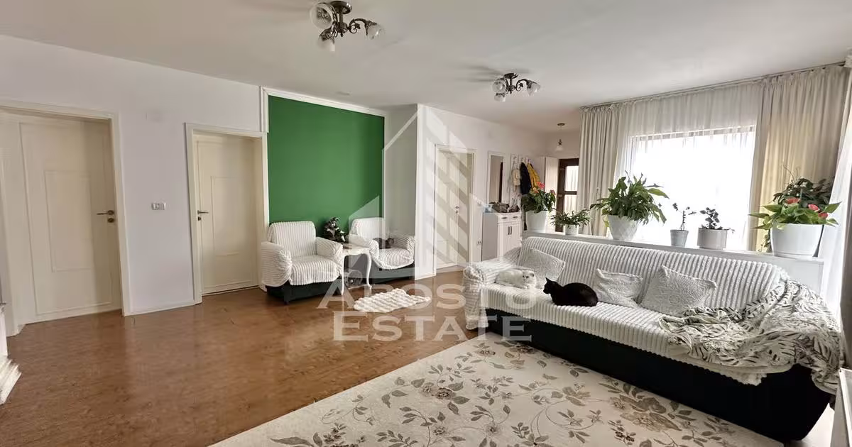 Casă individuală cu 4 camere în Giroc