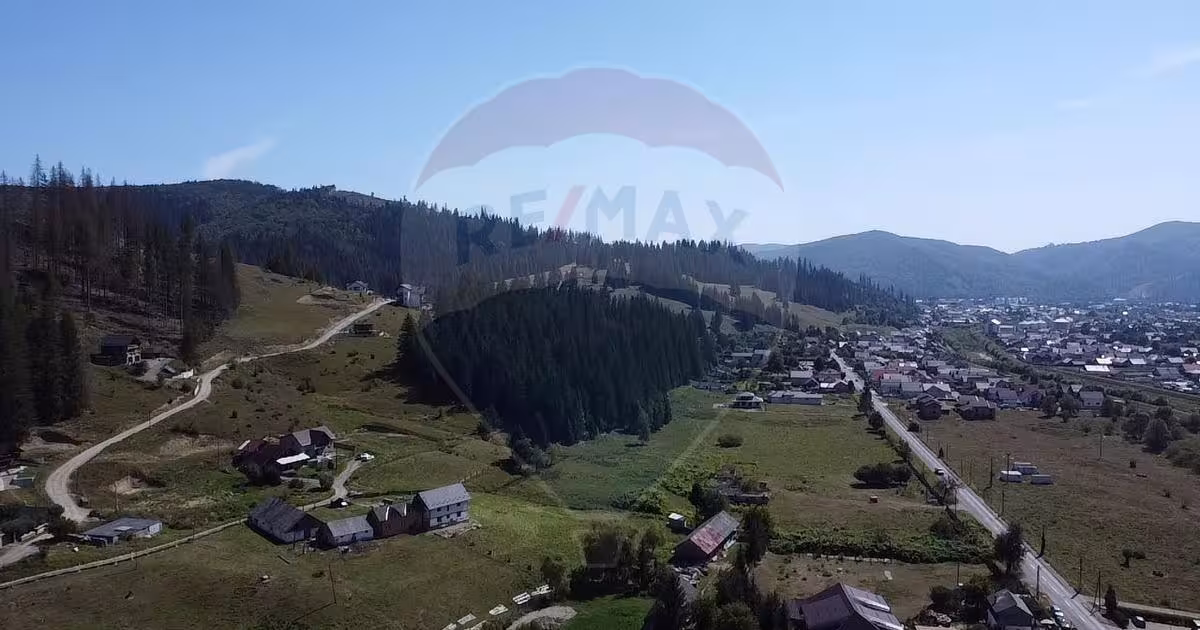 Casă individuală cu 4 camere în zona Nord-Est, Gura Humorului
