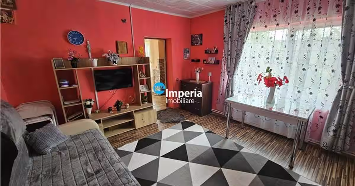 Casa plan parter cu 2700 mp teren in Iasi zona Bucium Hill Center