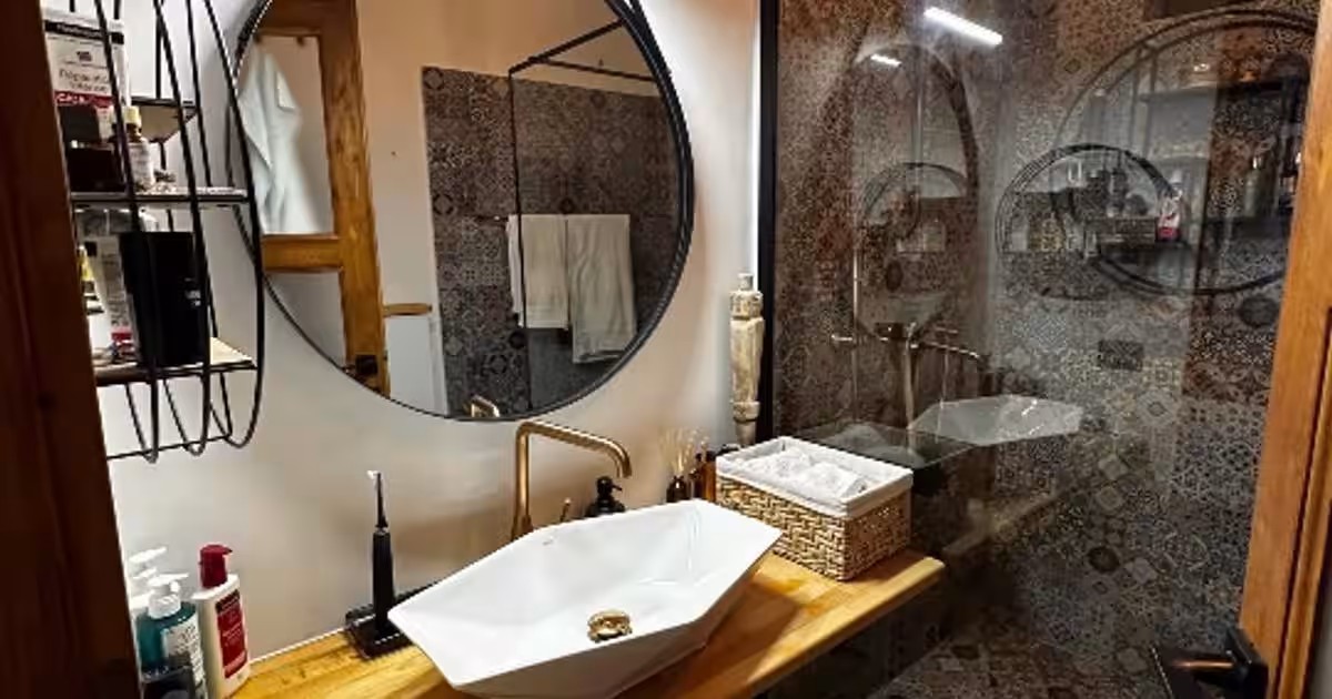 Casă individuală 130 mp cu 3 camere în Ilia
