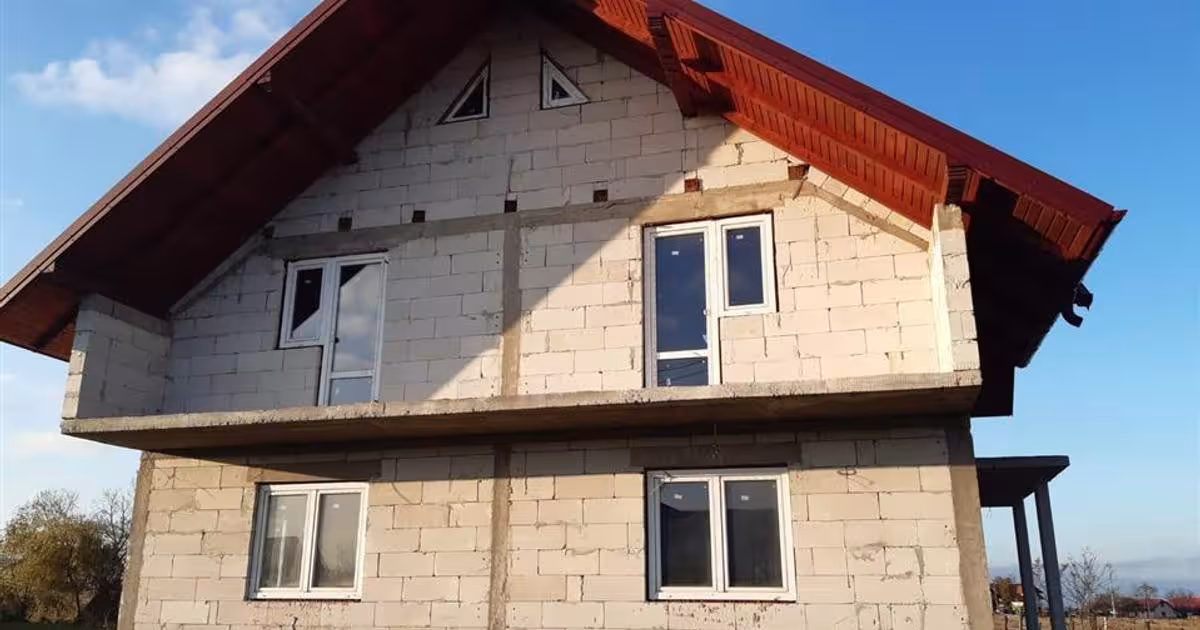 Casă individuală cu 5 camere în Ilișești