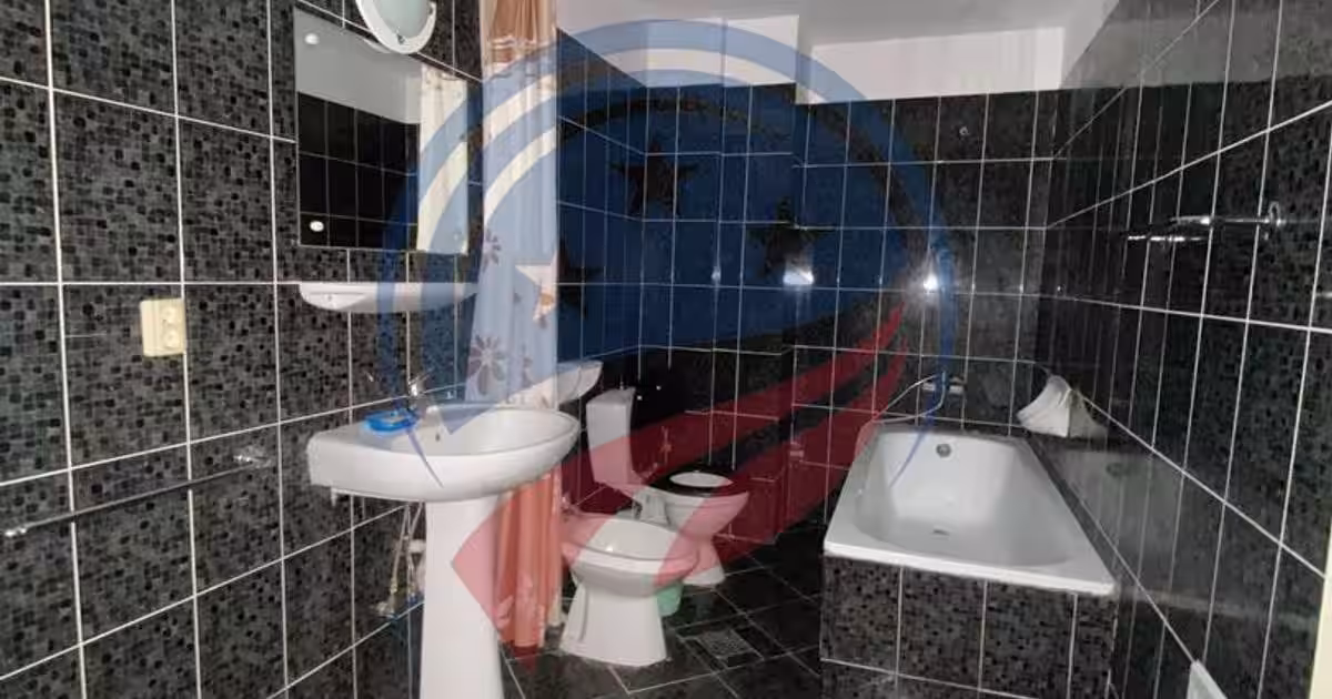 Casă individuală 300 mp cu 5 camere în Leamna de Jos