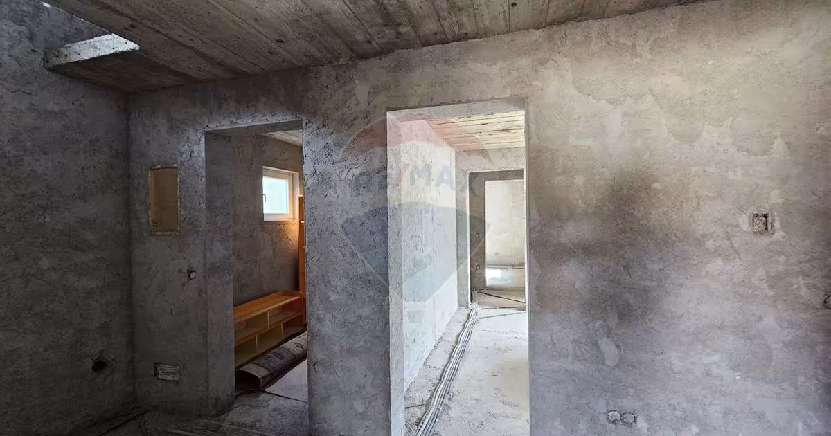 Casă individuală cu 6 camere în Lisaura