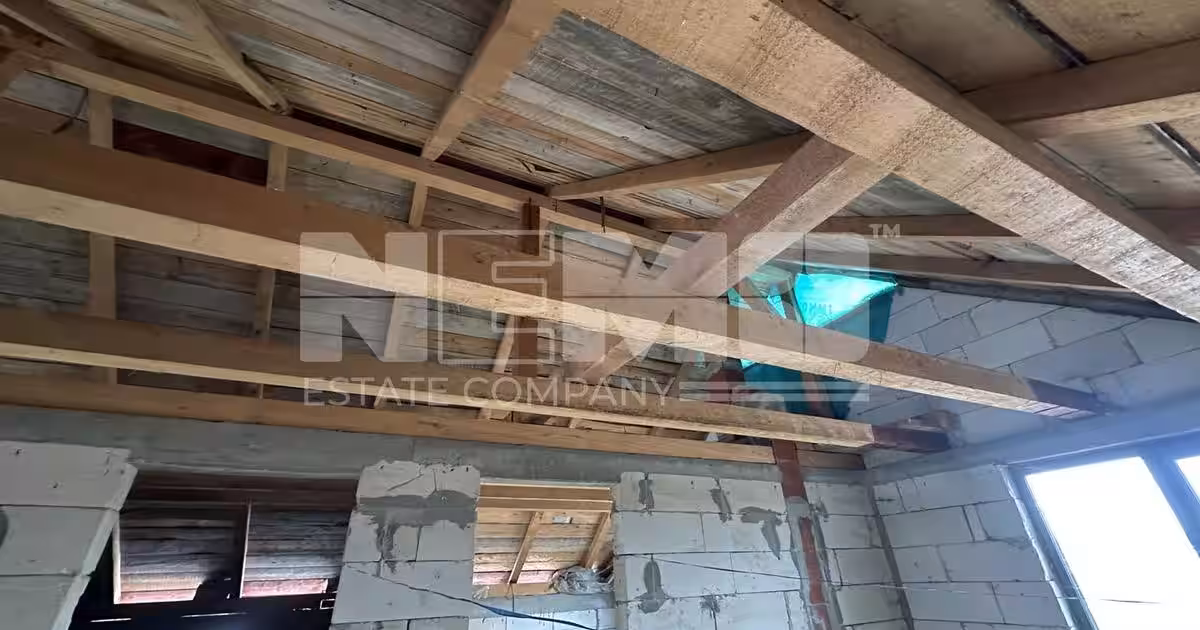 Casă individuală 176 mp cu 5 camere în Liteni (Moara)