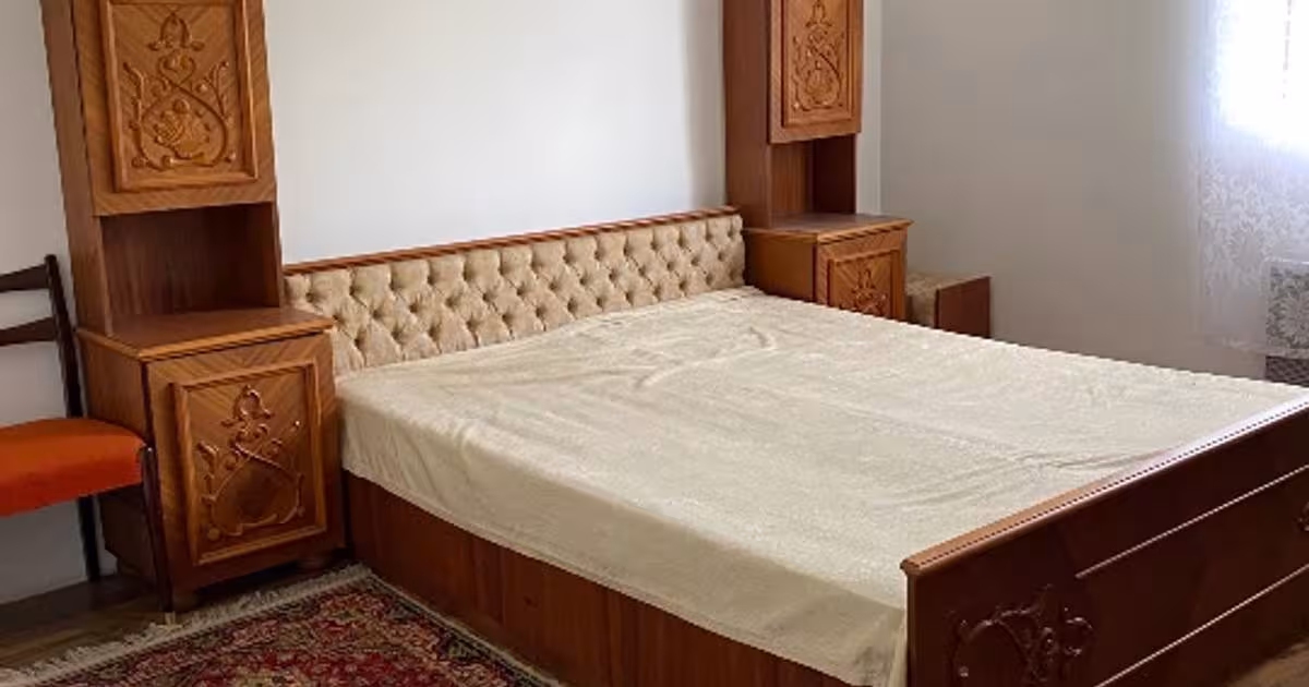 Casă individuală 140 mp cu 5 camere în Mânăstirea