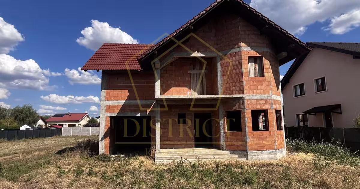 Casă individuală cu 6 camere în Moșnița Nouă