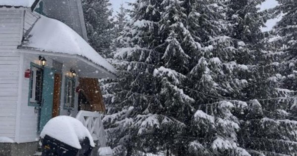 Casă individuală 133 mp cu 3 camere în Novaci