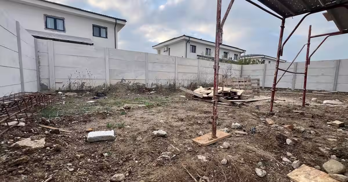 Casă individuală 73 mp cu 3 camere în Olteni