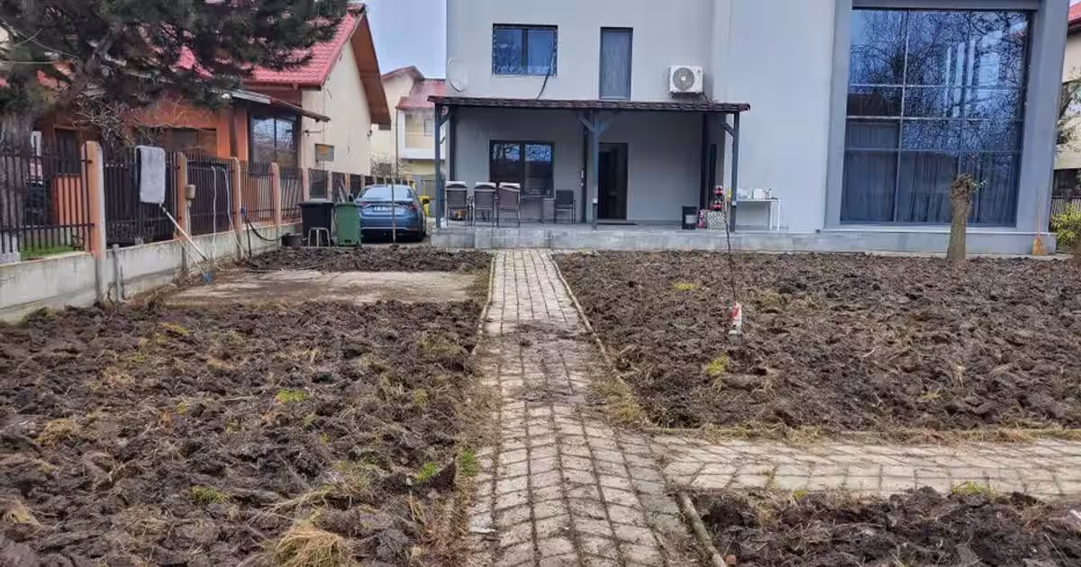 Casa, 350mp utili, 5 camere, centrala proprie, 4 parcari, Otopeni
