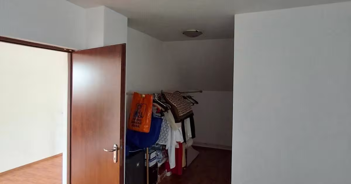 Casă individuală cu 5 camere în Păulești
