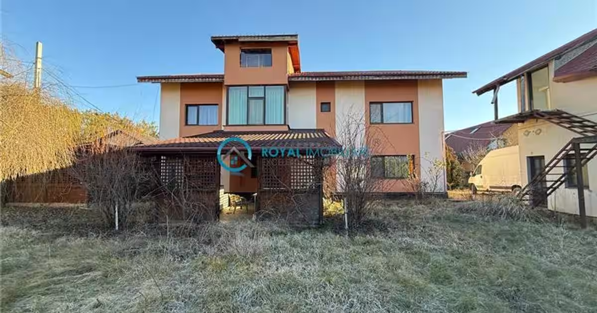 Casă individuală cu 5 camere în Păulești
