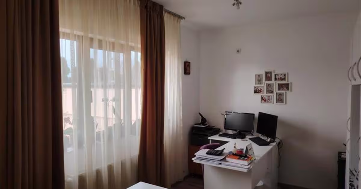 Casă individuală cu 4 camere în Păuleștii Noi