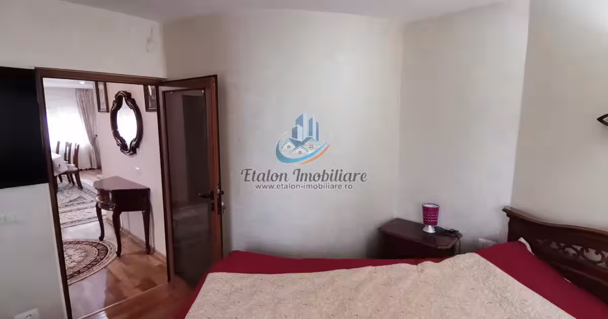 Casă individuală 280 mp cu 7 camere în zona Periferie, Piatra-Neamț