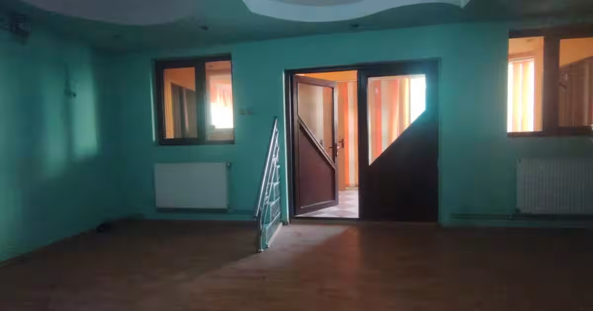 Casă individuală cu 5 camere în zona Malu Roșu, Ploiești