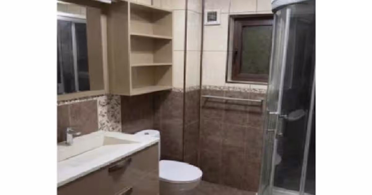 Casă individuală cu 10 camere în zona Malu Roșu, Ploiești