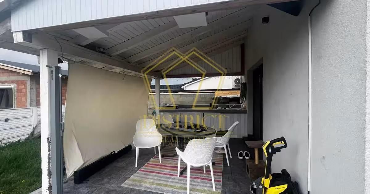 Casă individuală cu 3 camere în Săcălaz