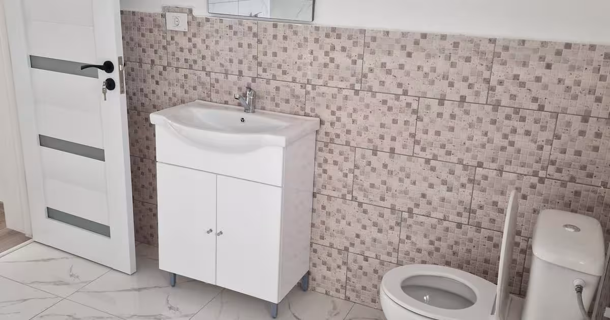Casă individuală cu 4 camere în Sânmihaiu Român
