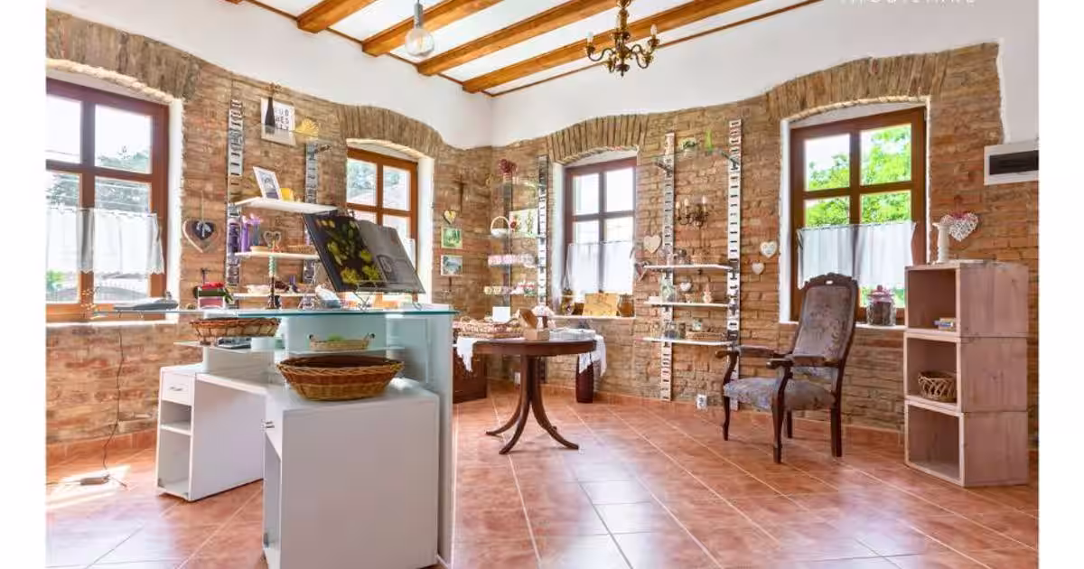Proprietate cu farmec istoric și potențial turistic in Saschiz