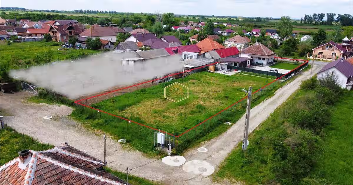 VIDEO | Casa cu teren generos si deschidere la 3 strazi | 10 minute de Satu Mare