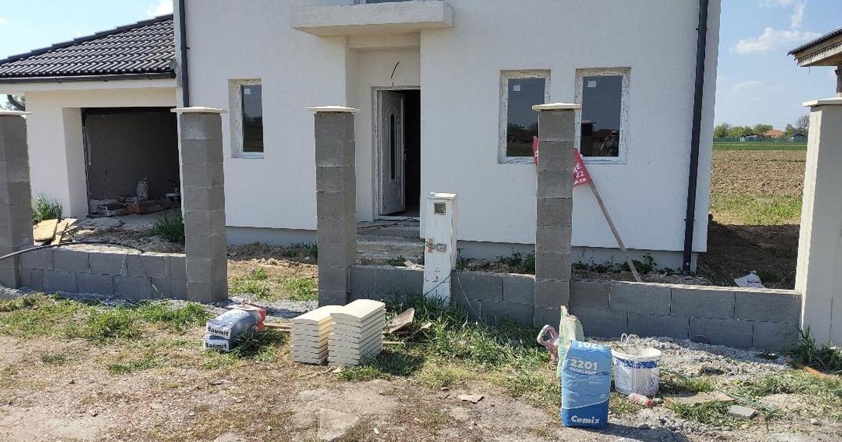 Casă individuală 120 mp cu 4 camere în zona Titulescu, Satu Mare