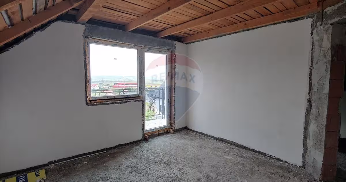 Casă individuală cu 5 camere în Șcheia